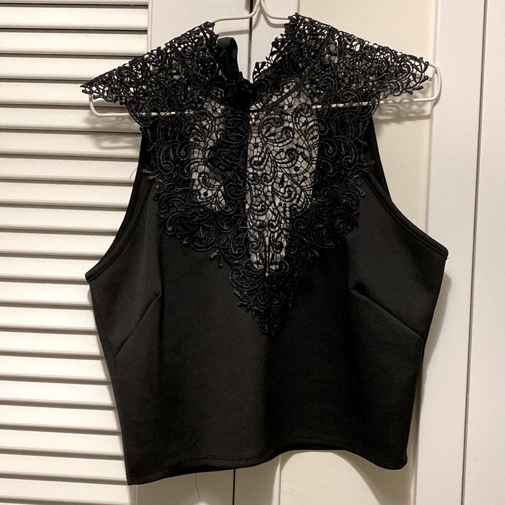 Lace Neckline Crop Top with Ribbon Ties